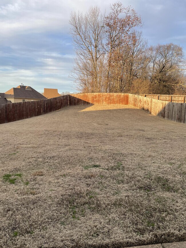 Foto del edificio - 10230 Adikson Dr