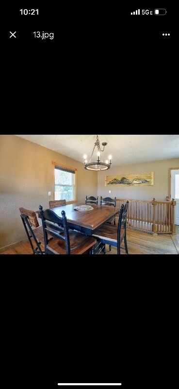 Foto del edificio - 734 Hillview Rd