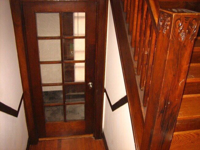 Foto del edificio - 7912 Karlov Ave