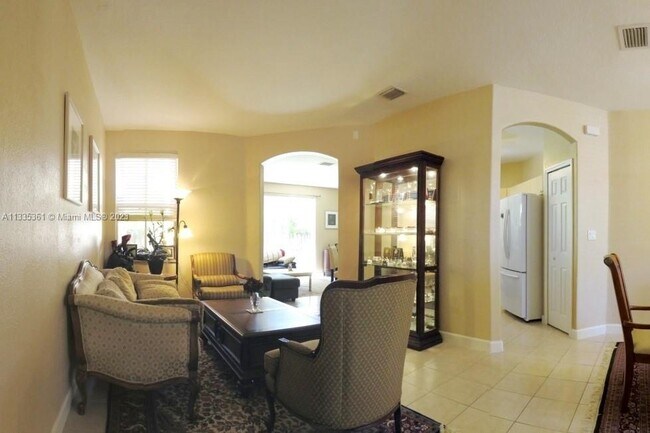 Foto del edificio - 12388 SW 125th St