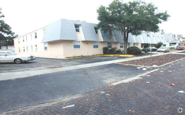 Building Photo - Baywalk Apartments