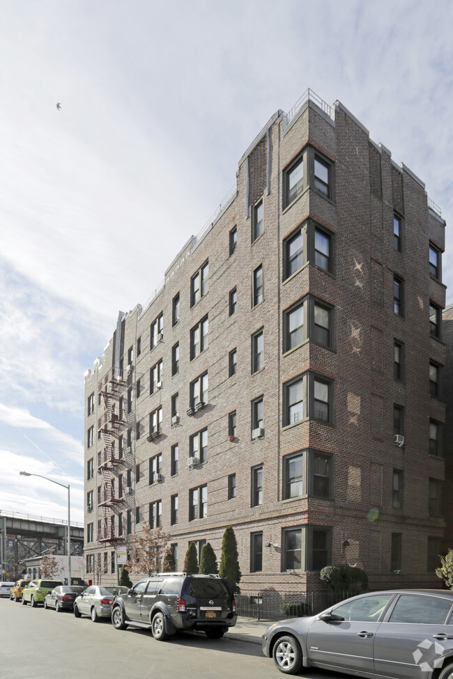 Building Photo - 3950 60th St