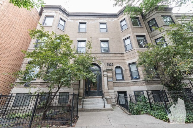3820 N Sheffield Ave Unit 1, Chicago, IL 60613 Apartment