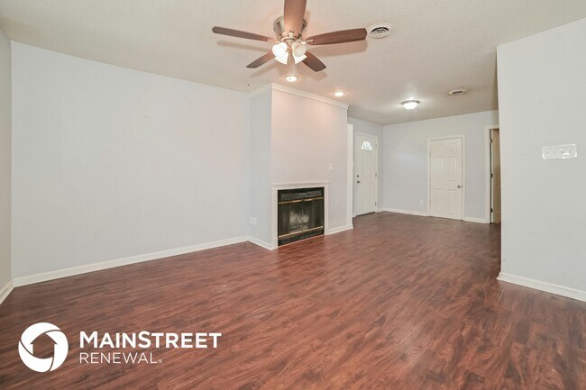 Foto del edificio - 2305 Ridgecrest Dr