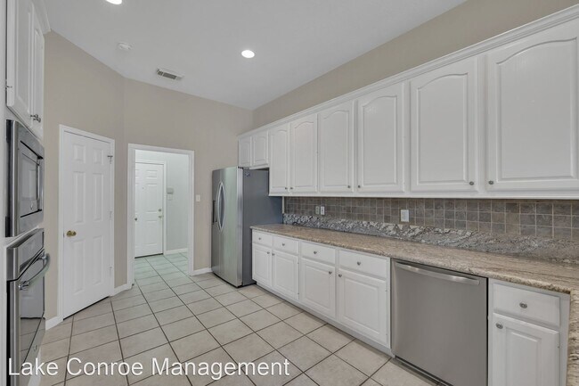 Building Photo - 3 br, 2.5 bath House - 357 Bayshore Dr