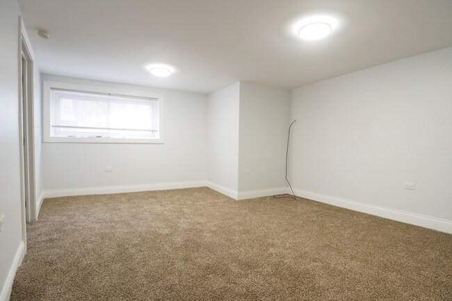 Foto del edificio - 4148 W Cornelia Ave