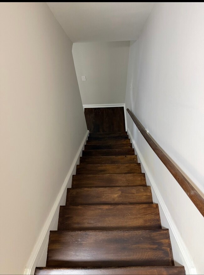 Foto del edificio - 82 Higbie Dr