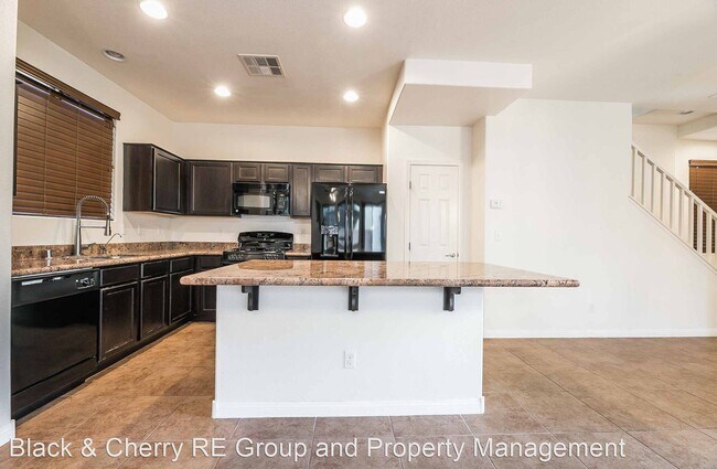 Building Photo - 3 br, 3 bath House - 7561 Tamany St