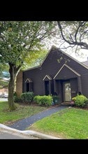 Building Photo - 176 Southgate Crescent