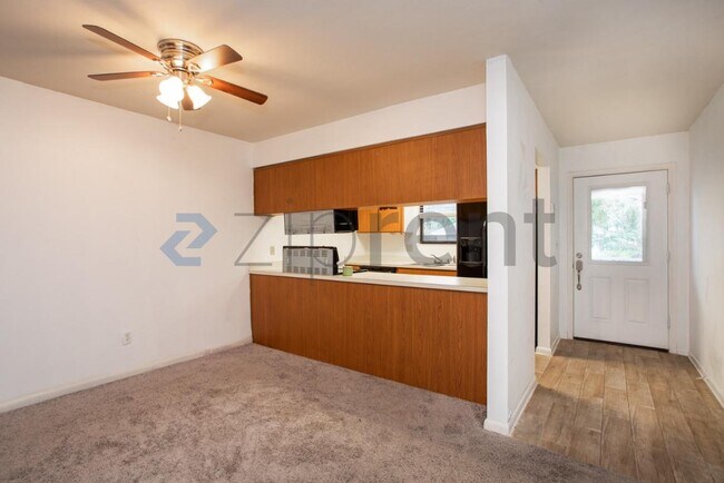 Foto del edificio - 6722 NW 113th Ln