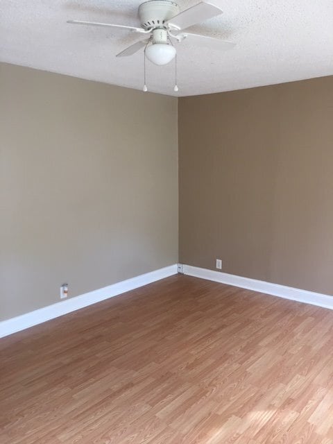Primary Photo - 108 18th Ave NW