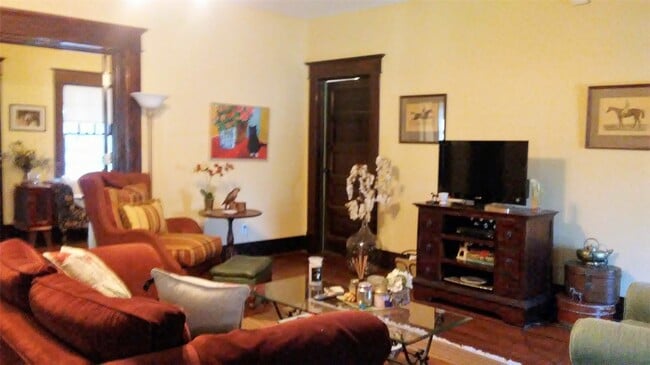 Foto del edificio - 1701 Sylvester Rd