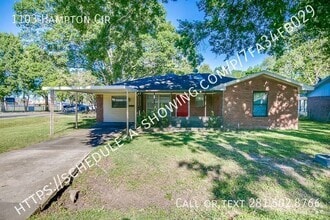 Building Photo - 1103 Hampton Cir