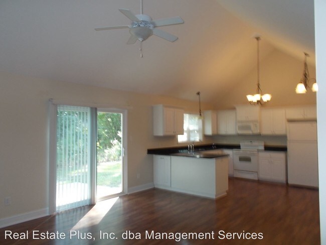 Building Photo - 2411 Educational Dr