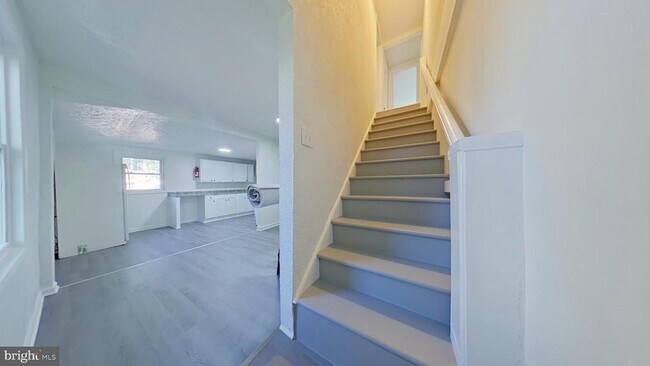 Foto del edificio - 548 S Loudoun St
