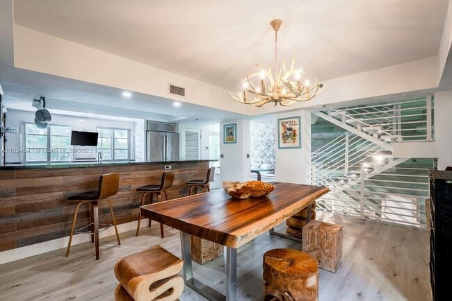 Foto del edificio - 100 Jefferson Ave