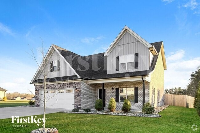 Building Photo - 112 Dorchester St