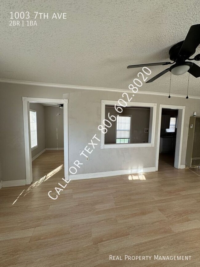 Foto del edificio - 2 bed 1 bath home in Canyon!