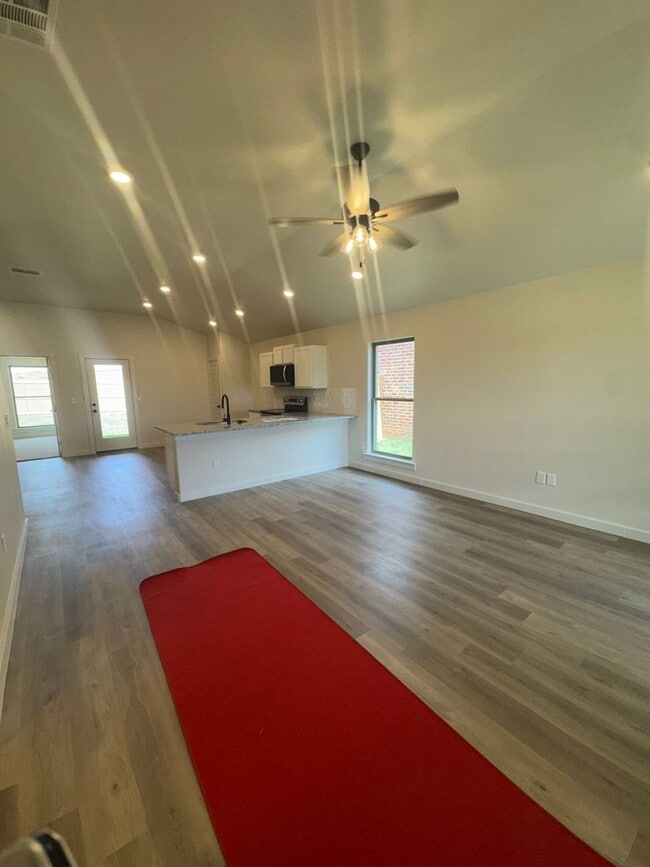 Building Photo - Brand New Construction 3/2/2 in Homestead!!! 1/2 off special 1st month's rent