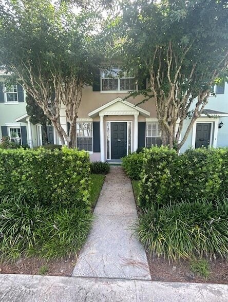Photo - 106 S Primrose Drive Unit Townhome
