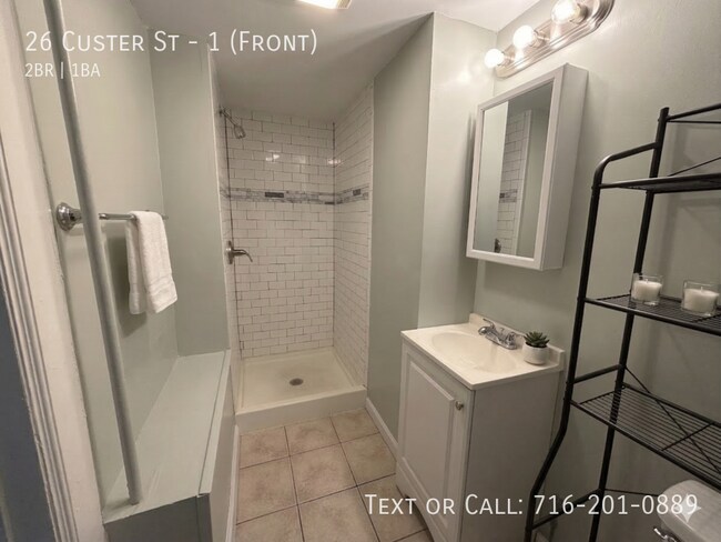 Foto del edificio - 26 Custer St