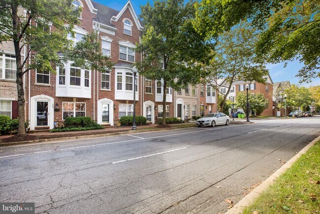 Foto del edificio - 268 Cameron Station Blvd
