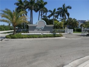 Building Photo - 16645 Lake Cir Dr