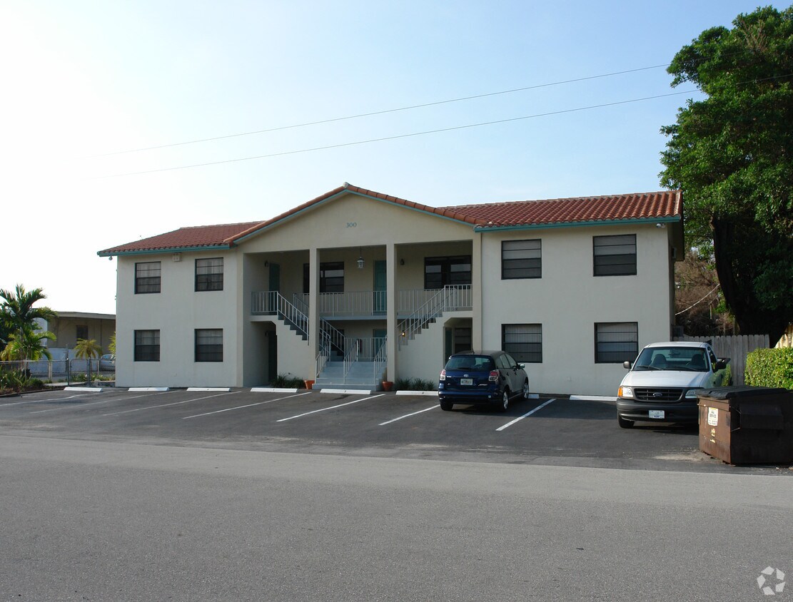 Foto del edificio - 300 SW 14th St