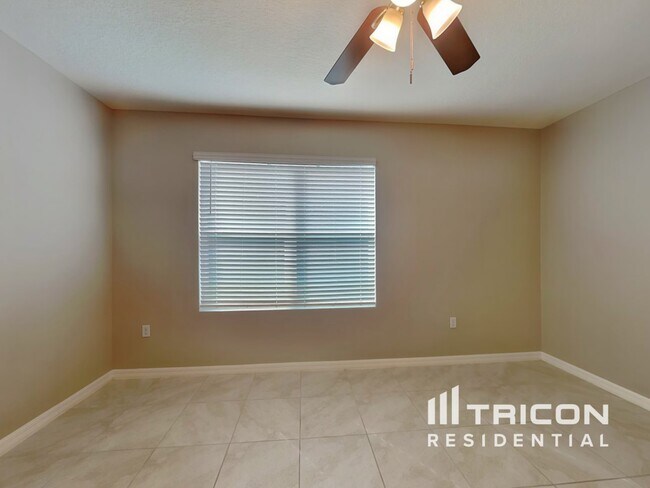 Building Photo - 3669 Crimson Clover Dr