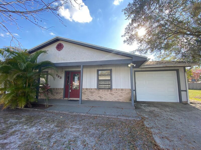 Photo - 793 Del Prado Drive