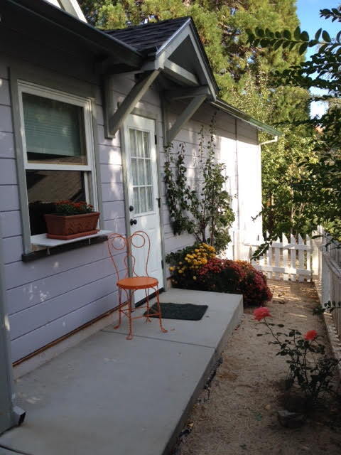 Primary Photo - Studio close to downtown Grass Valley