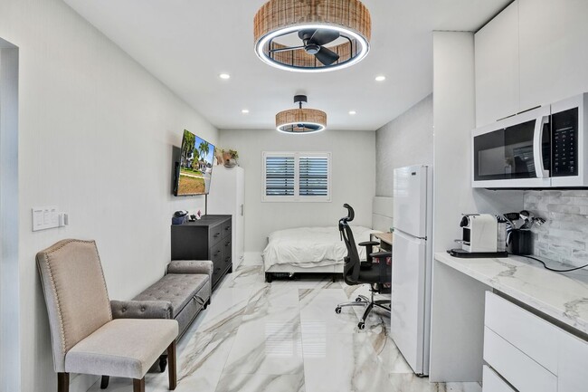 Foto del edificio - 6761 Allen St