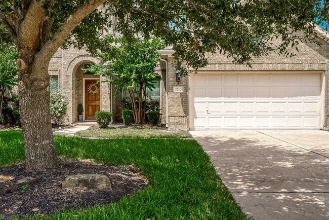 Foto del edificio - 7710 Eastwood Lake Ln