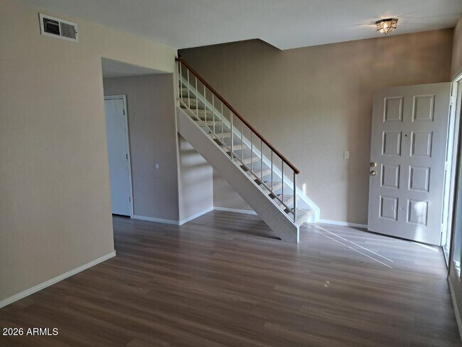 Foto del edificio - 3930 W Monterey St