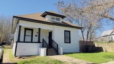 1217 Clinton Ave