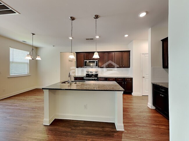 Building Photo - 8034 Leonine Court
