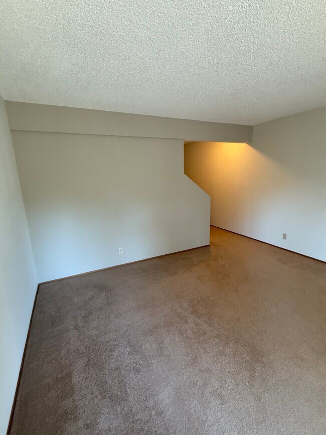 Sala de estar - 1771 Gazelle Way