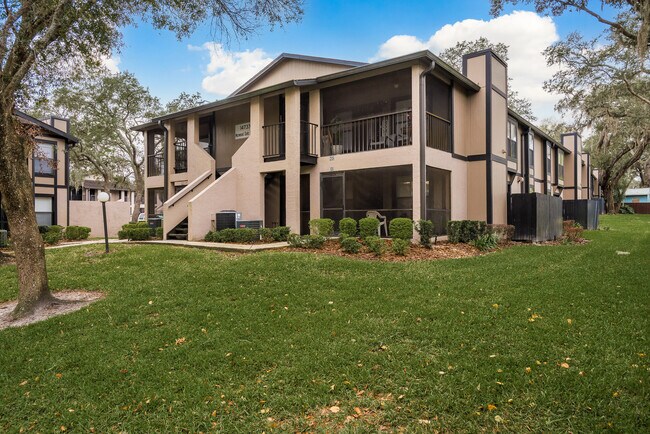 Building Photo - 14733 Norwood Oaks Dr