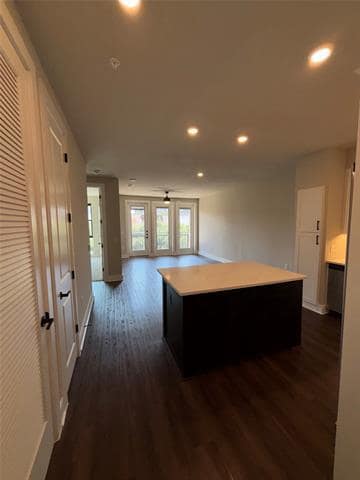 Foto del edificio - 3255 Carlisle St