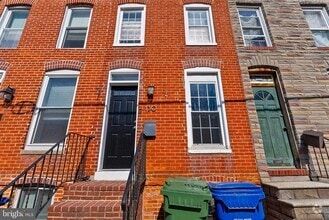 Building Photo - 130 E Randall St