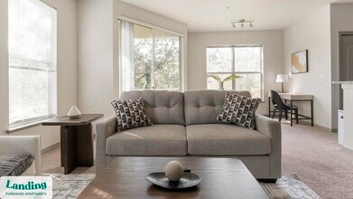 Building Photo - 1505 Fort Clarke Blvd