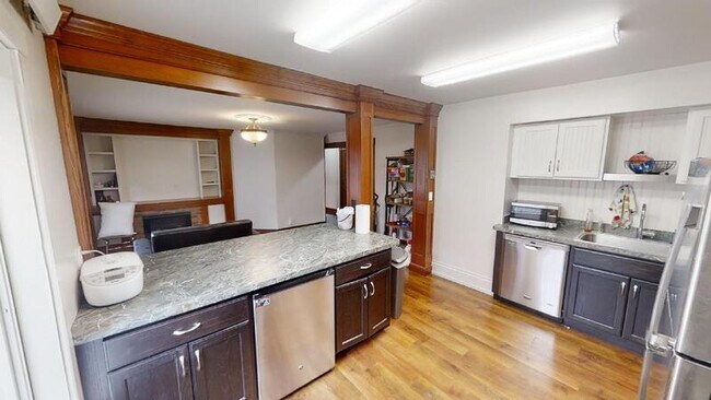 Foto del edificio - 212 E William St