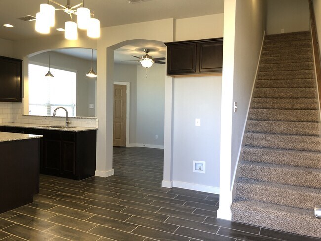 Building Photo - LUXURY 2 STORY DUPLEX LOCATED IN MIDLOTHIA...