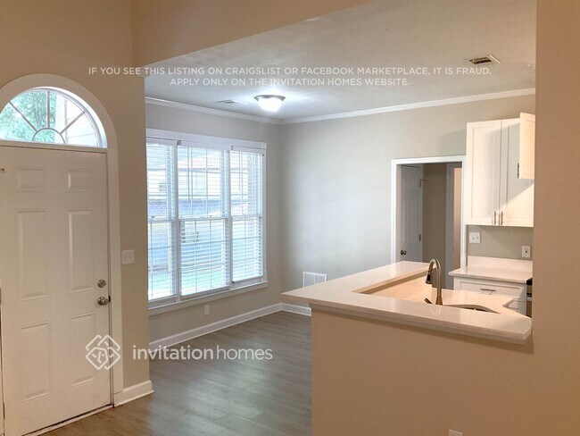 Foto del edificio - 4221 Lehigh Blvd
