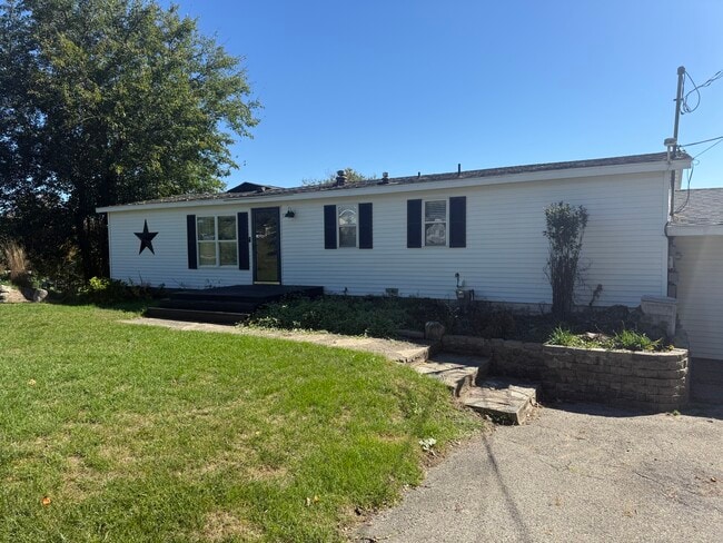 Building Photo - 110 Dotson Dr