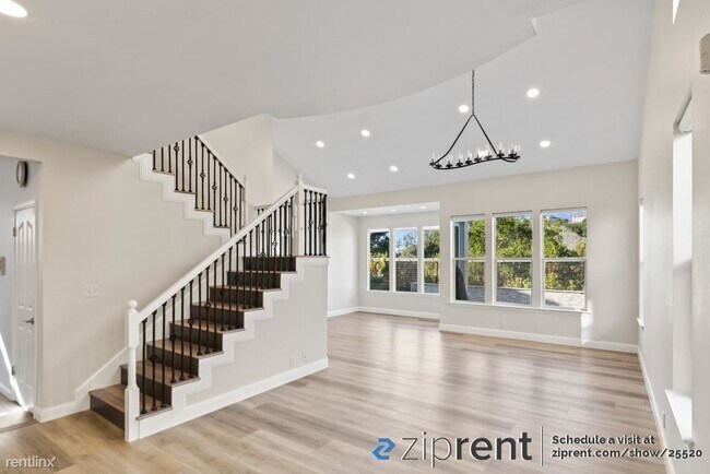 Foto del edificio - 4 br, 2.5 bath House - 7968 Pineville Circ...