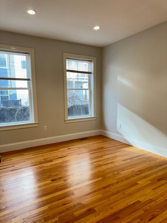 Building Photo - 3 Linley Ter