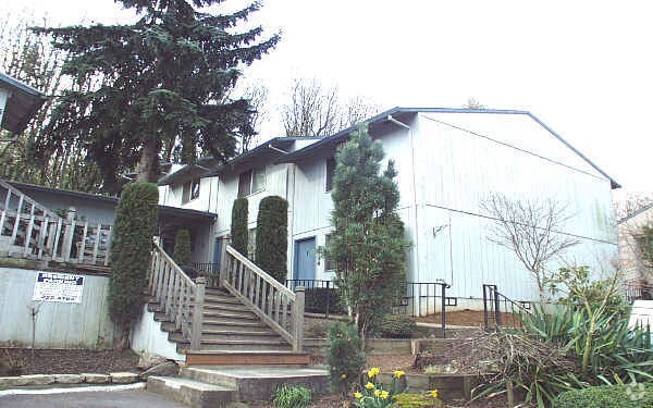 Building Photo - 3526-3538 SW Beaverton Hillsdale Hwy