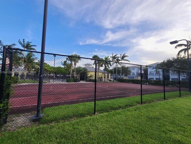 Foto del edificio - 3601 NW 14th Ct