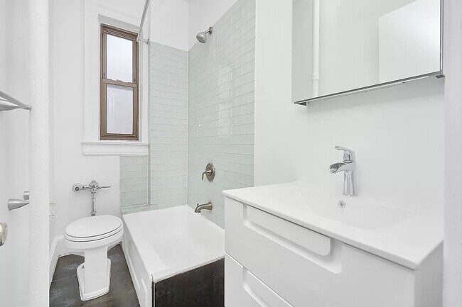 Building Photo - 219 13th Street